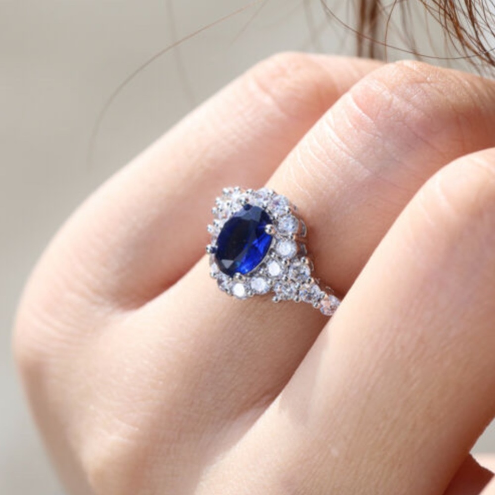 925 STAMPED OVAL CUT BLUE SAPPHIRE SILVER RING - Picture 2 of 5